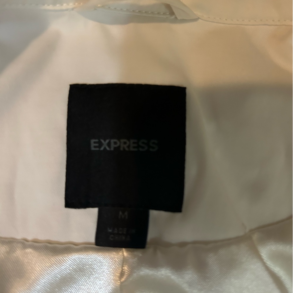 Women’s Jackets - Picture 10 of 10